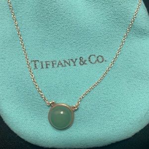 Tiffany’s necklace